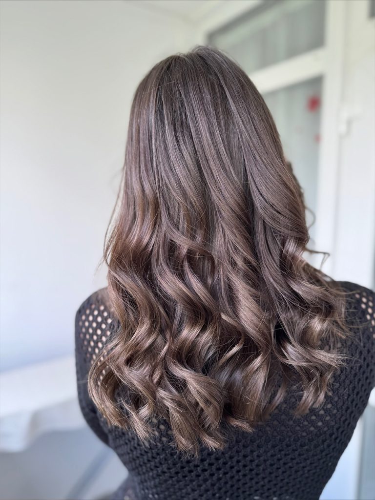 coiffeuse femme amberieu